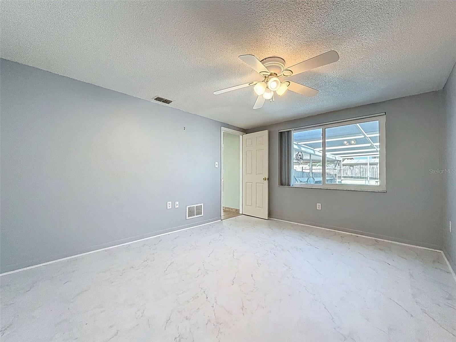 REGENCY PARK - Residential