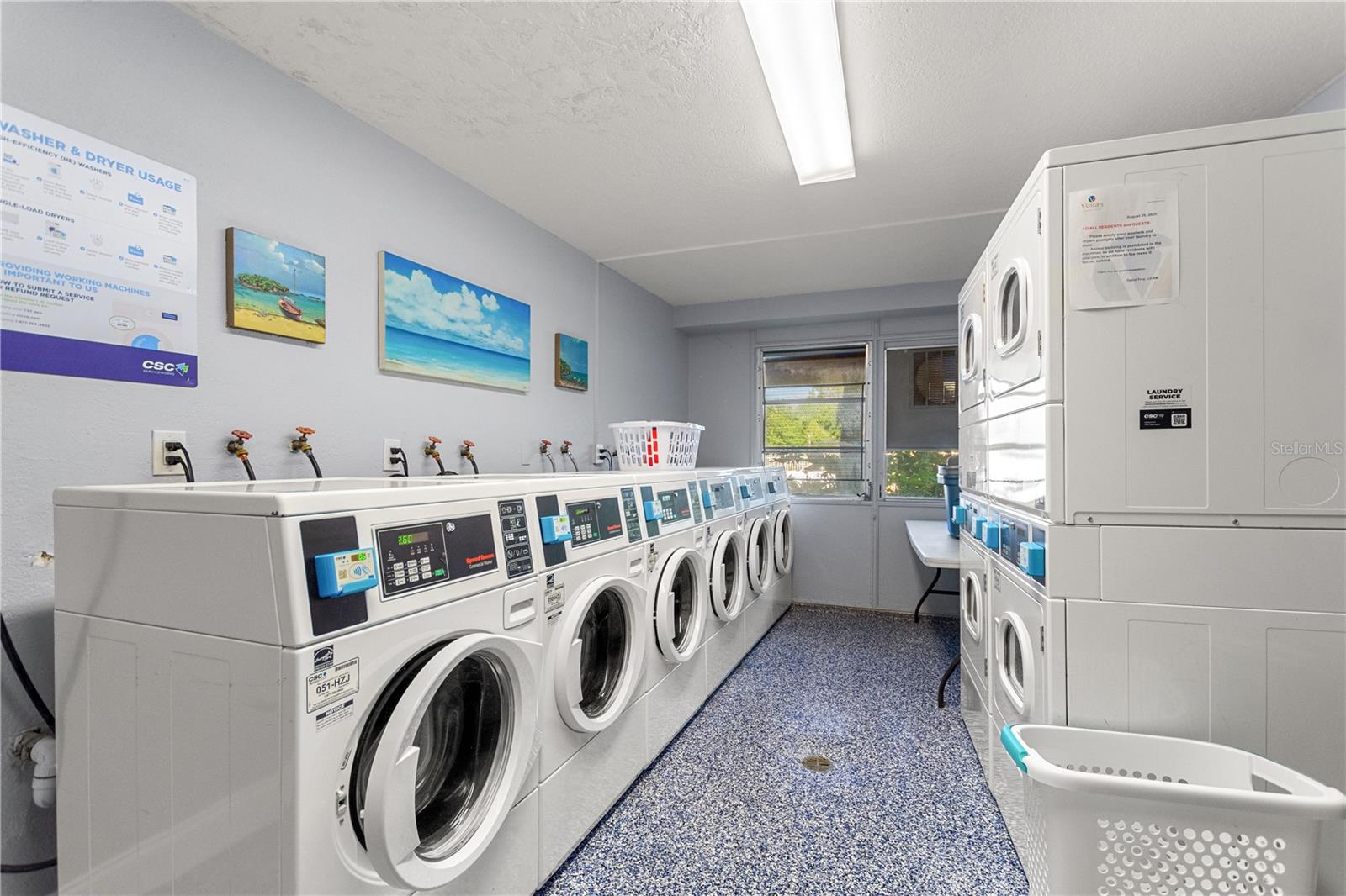 WAVE THE CONDO - Residential