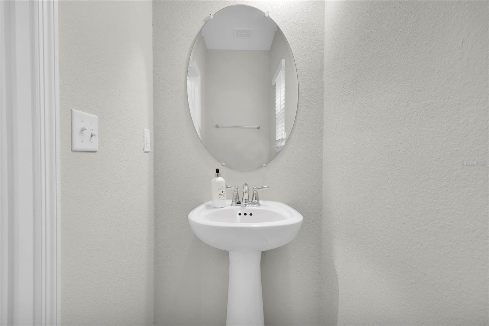 WELLS CRK PH 3A - Residential Lease