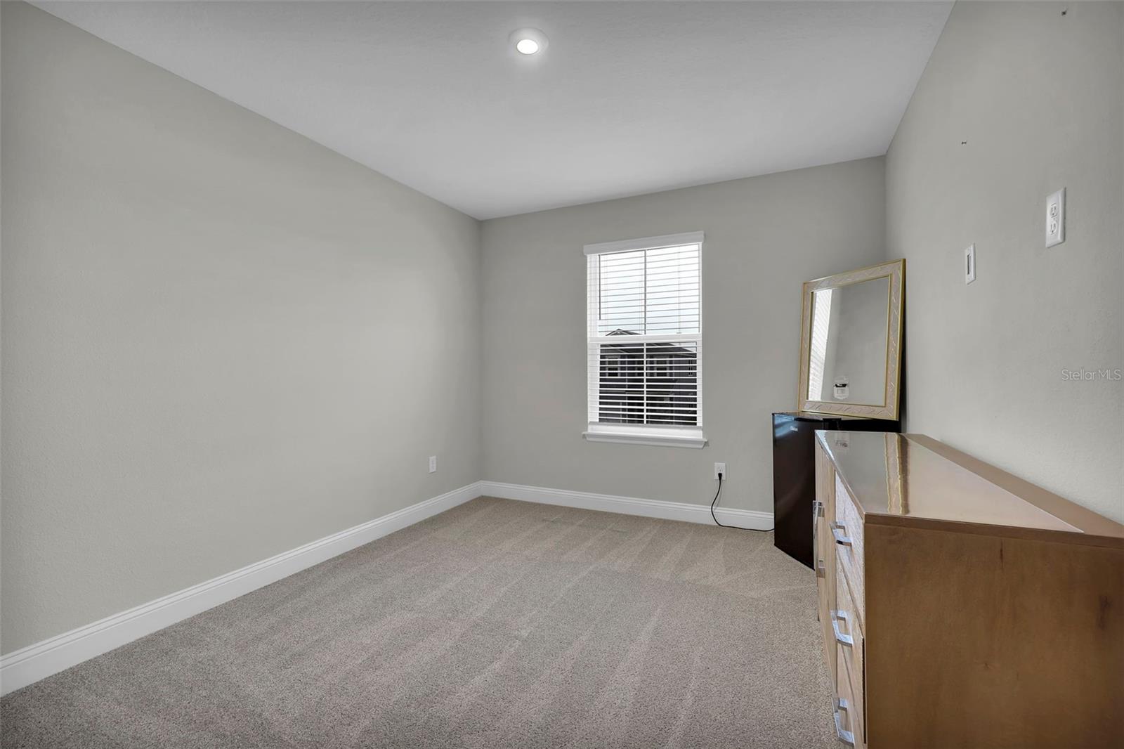 WELLS CRK PH 3A - Residential Lease