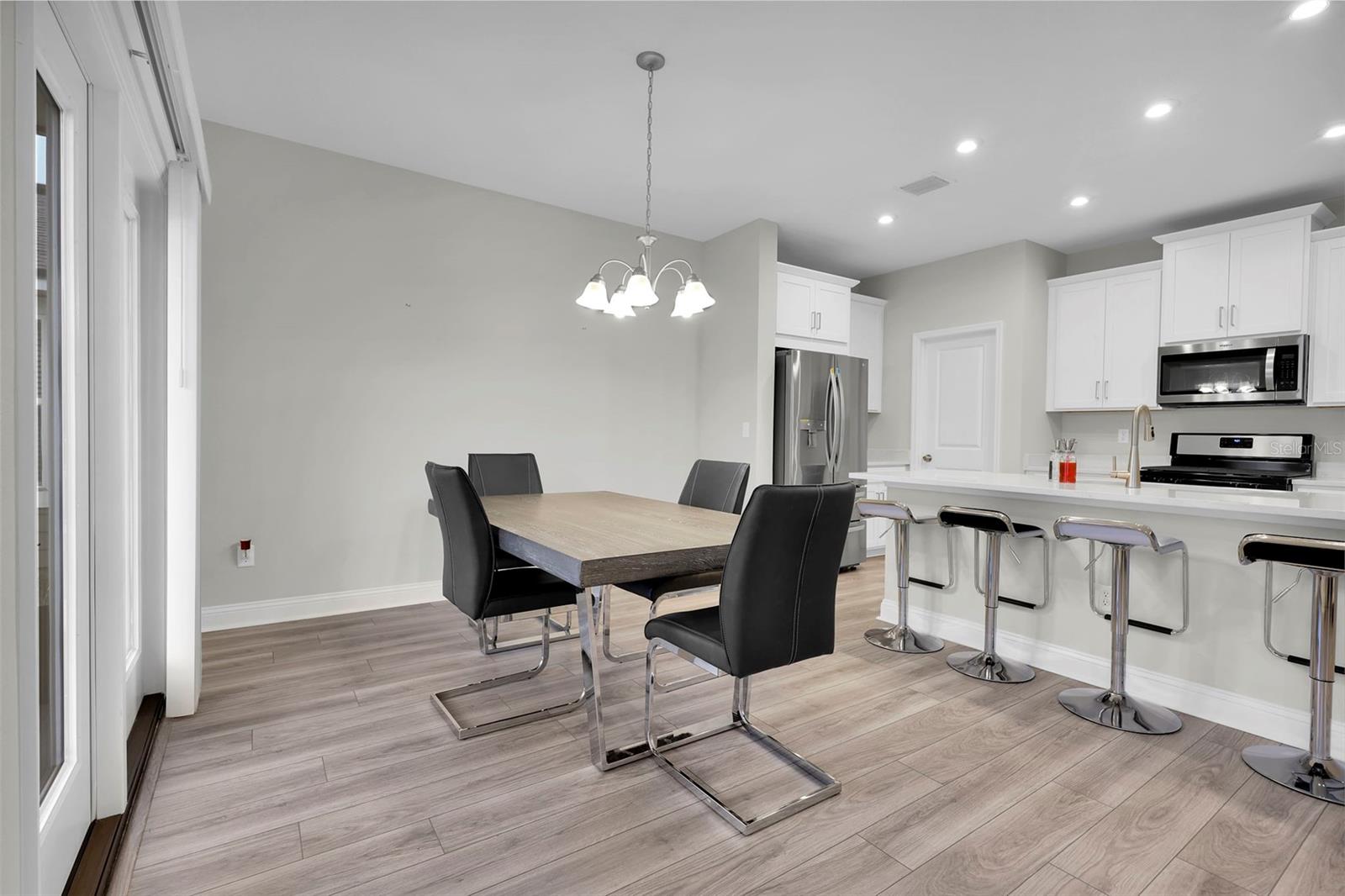 WELLS CRK PH 3A - Residential Lease