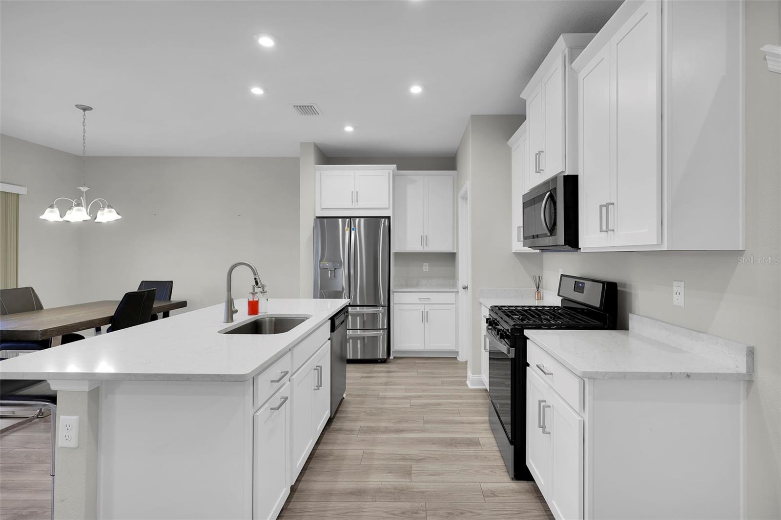 WELLS CRK PH 3A - Residential Lease