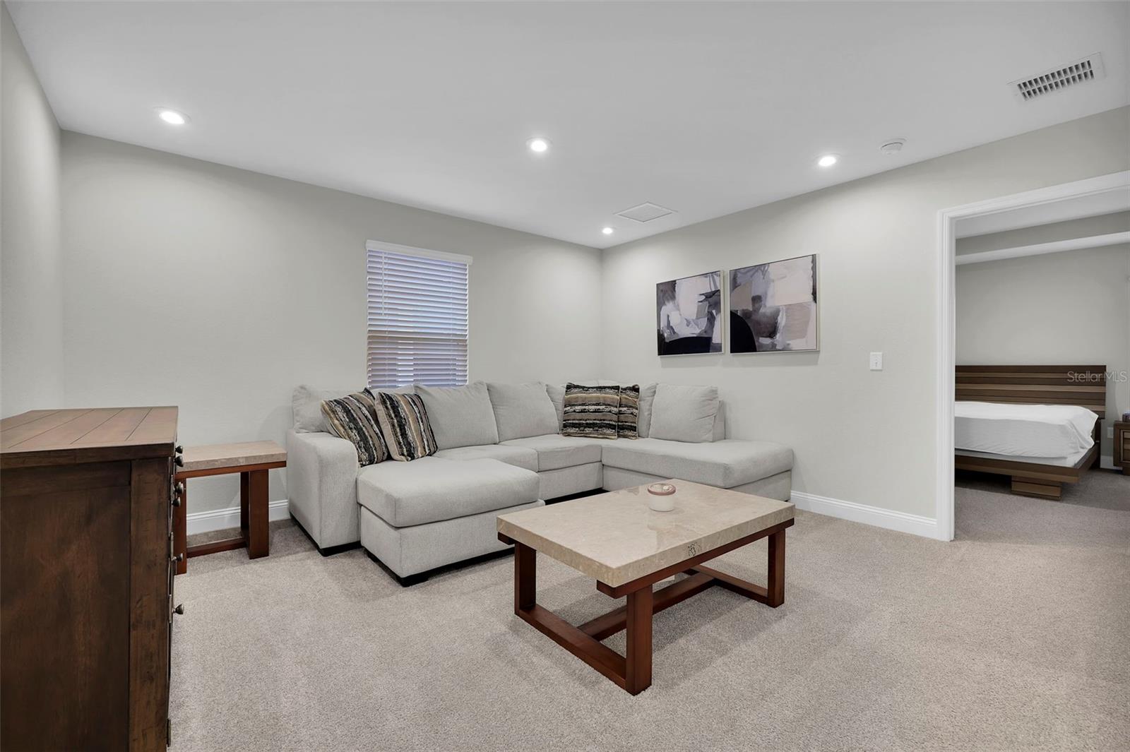 WELLS CRK PH 3A - Residential Lease