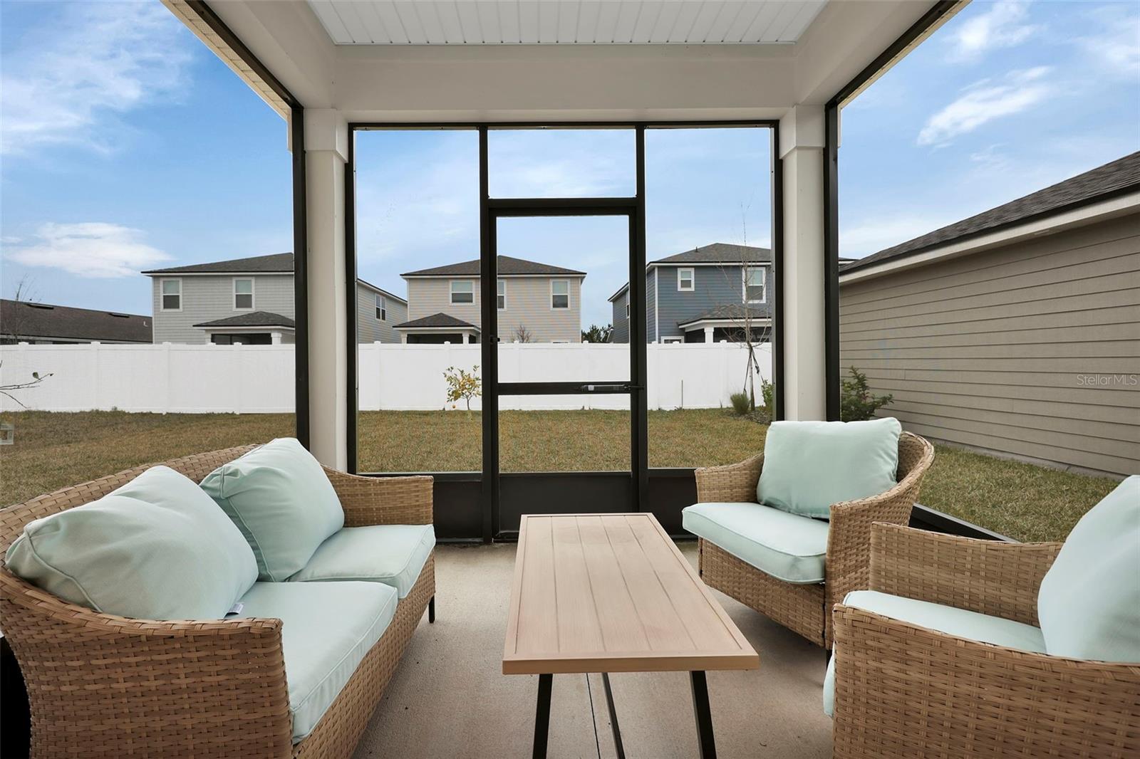 WELLS CRK PH 3A - Residential Lease