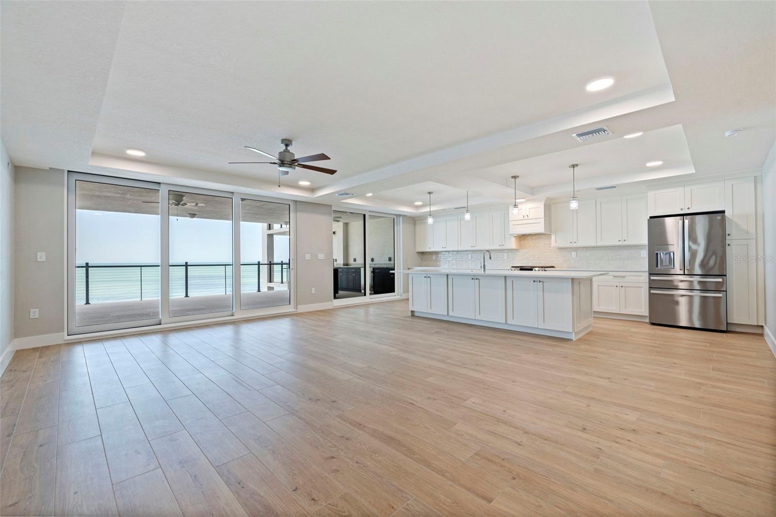 14048 GULF BOULEVARD 302
