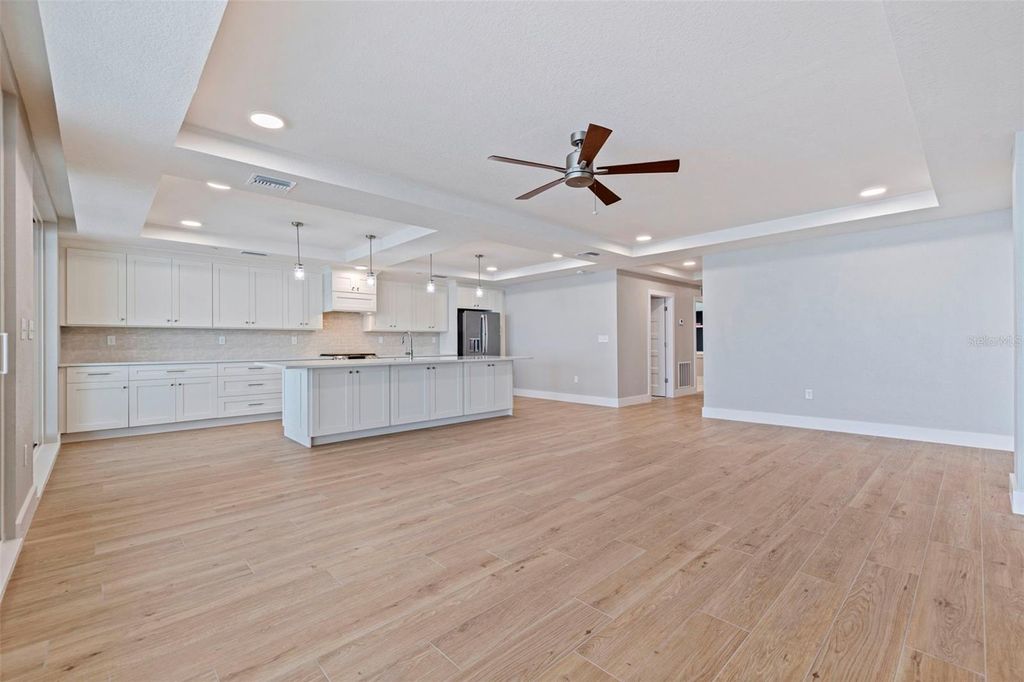 Photo of 14048 Gulf Boulevard #302, Madeira Beach, FL 33708 (MLS # TB8389678)