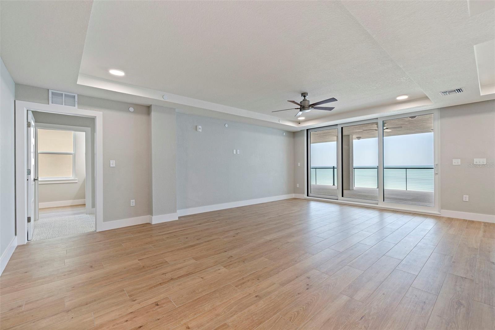 14048 GULF BOULEVARD 302