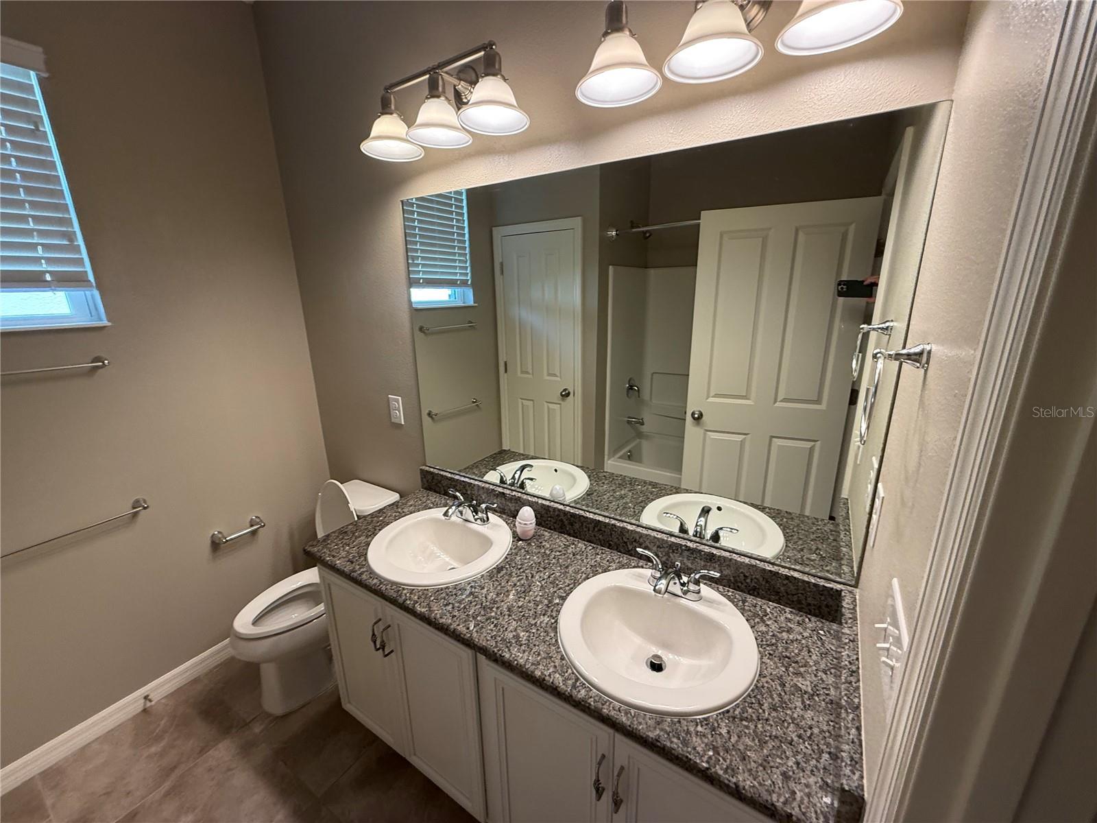 STONEYBROOK AT VENICE - Residential