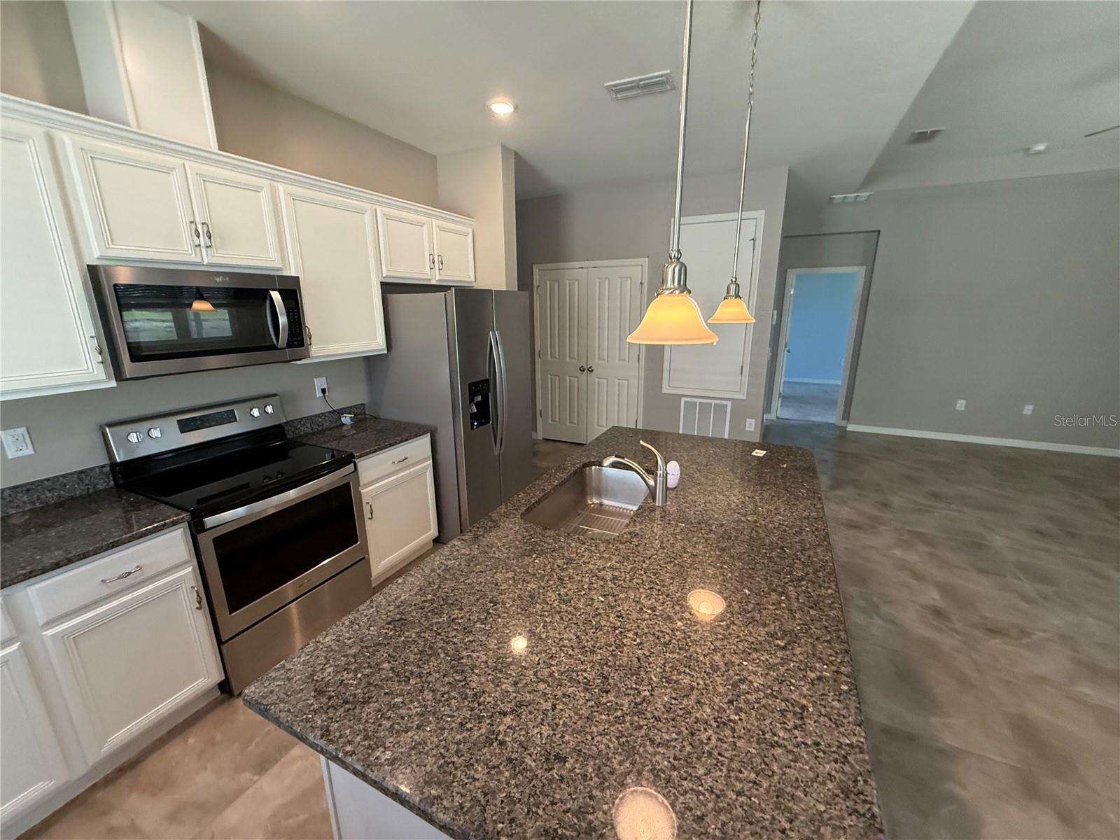 STONEYBROOK AT VENICE - Residential