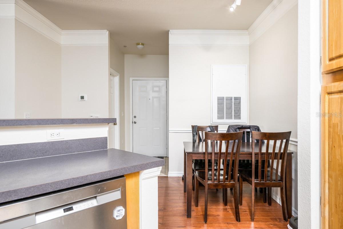 HAMPTONS/METROWEST - Residential