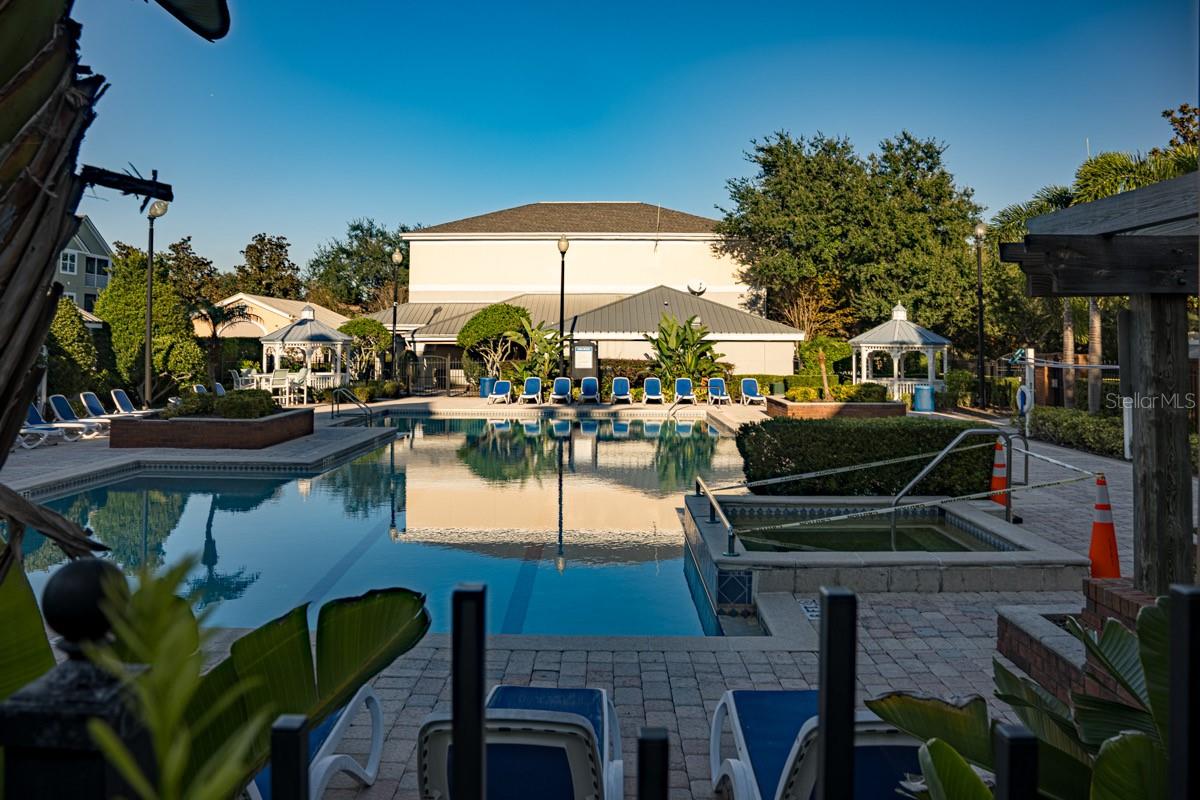 HAMPTONS/METROWEST - Residential