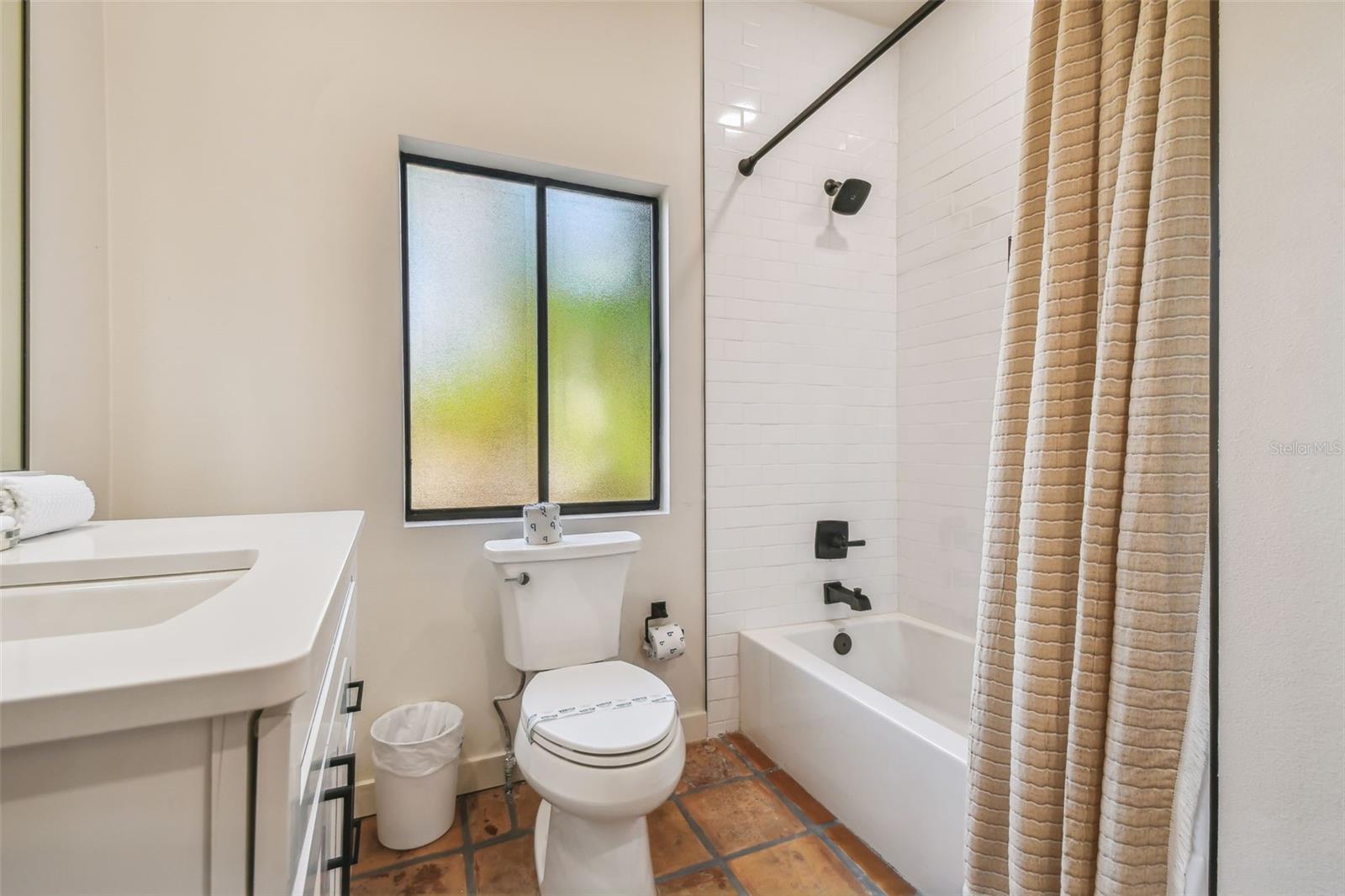 JEWFISH KEY - Residential