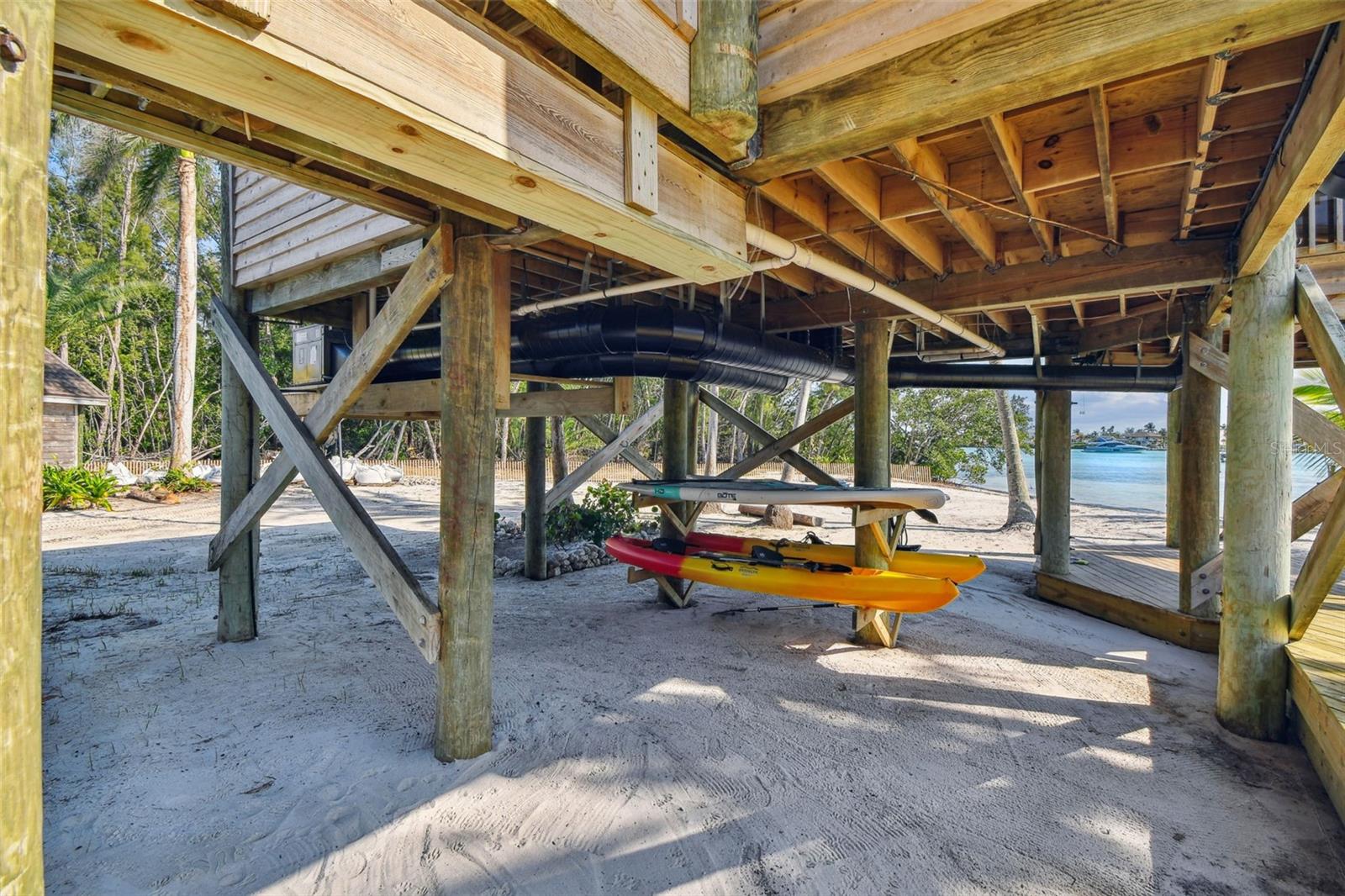 JEWFISH KEY - Residential