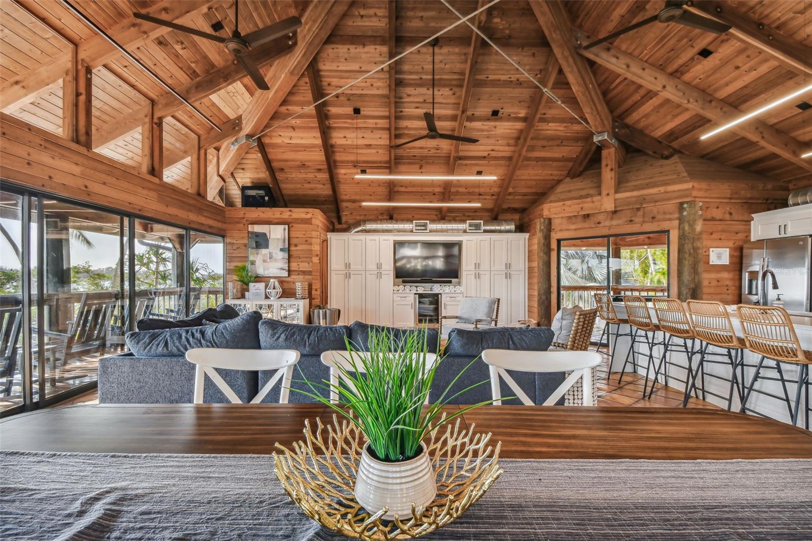 JEWFISH KEY - Residential