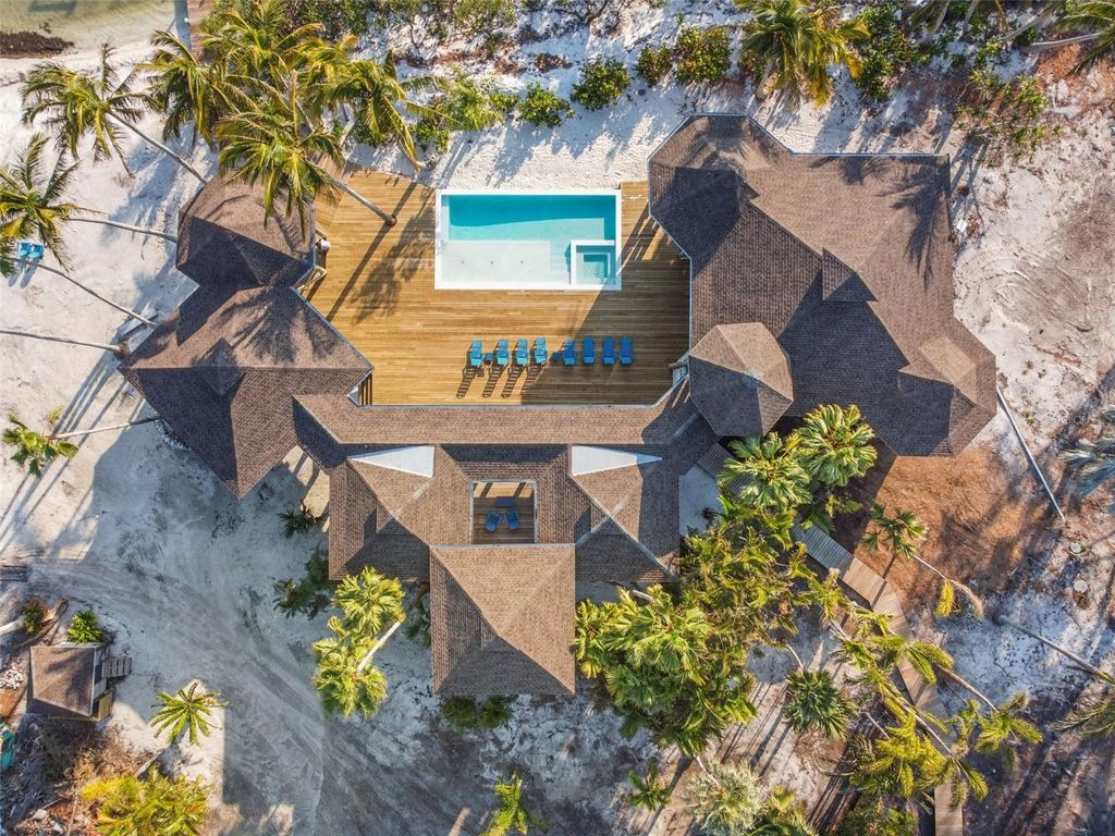 Photo of 7147 La Lenaire Drive, Longboat Key, FL 34228 (MLS # TB8448347)