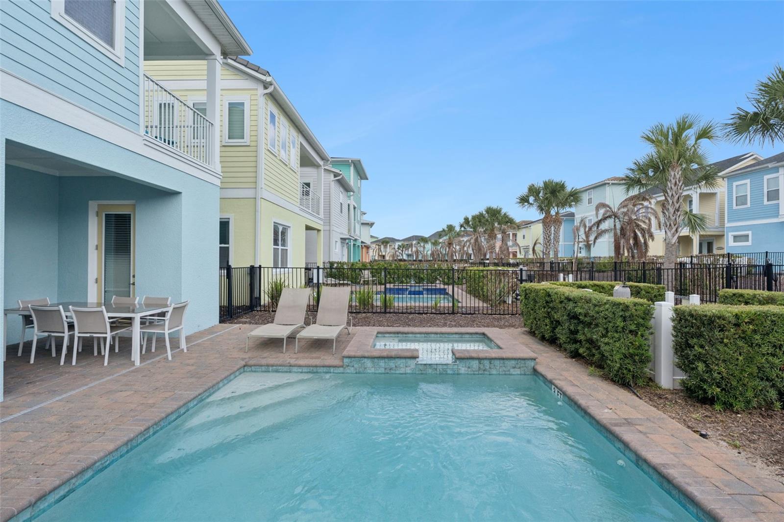 MARGARITAVILLE RESORT, ROLLING OAKS - Residential