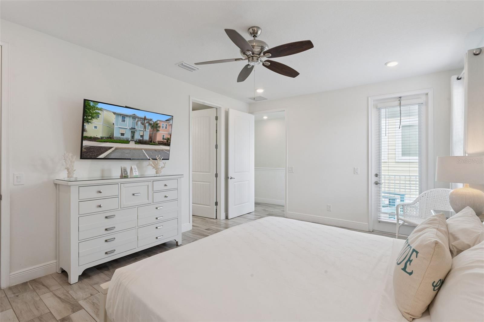 MARGARITAVILLE RESORT, ROLLING OAKS - Residential