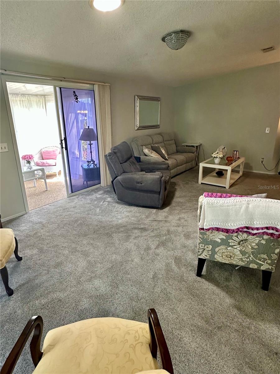 LADY LAKE ORANGE BLOSSOM GARDENS UNIT 10 - Residential