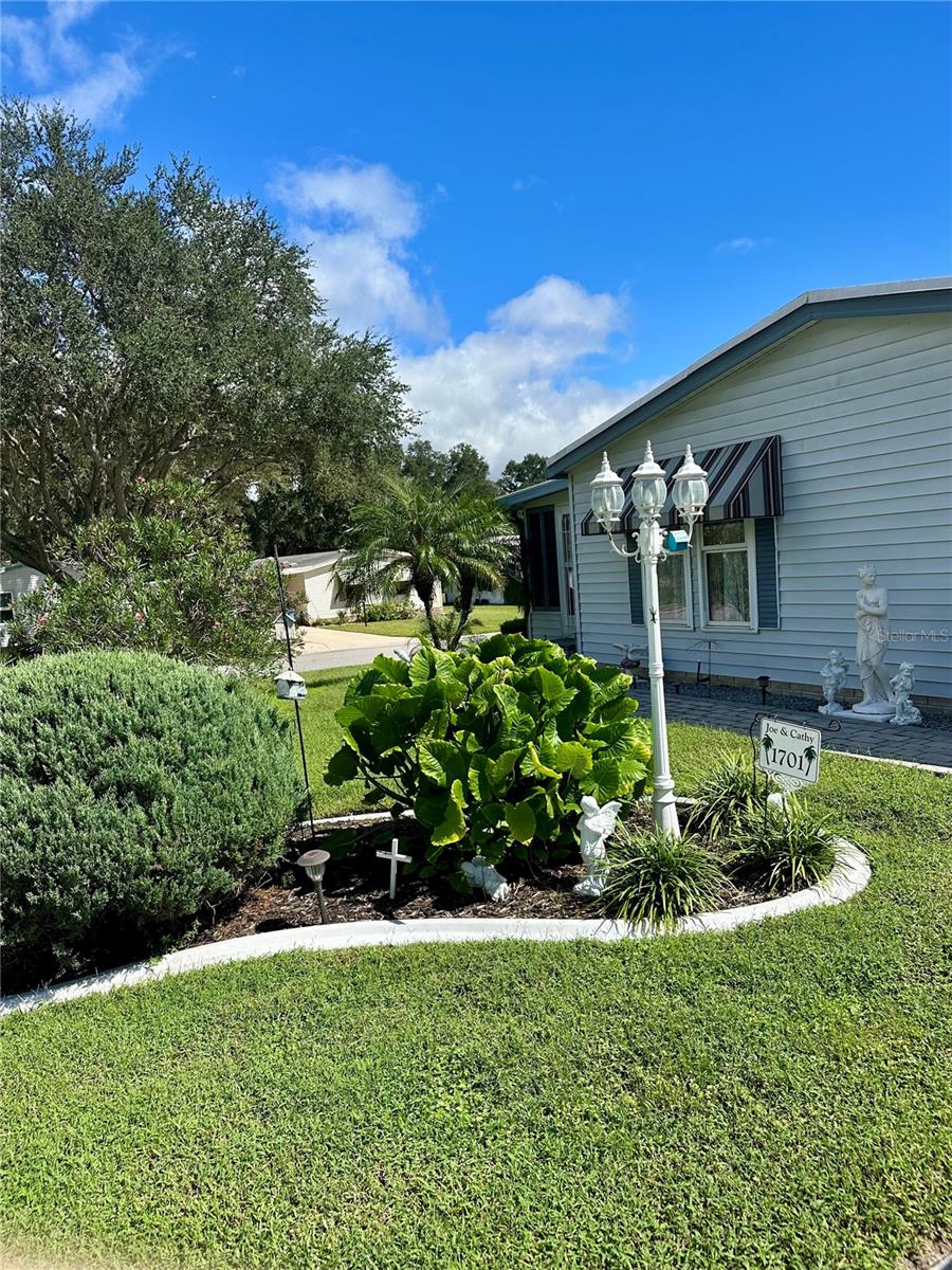 LADY LAKE ORANGE BLOSSOM GARDENS UNIT 10 - Residential