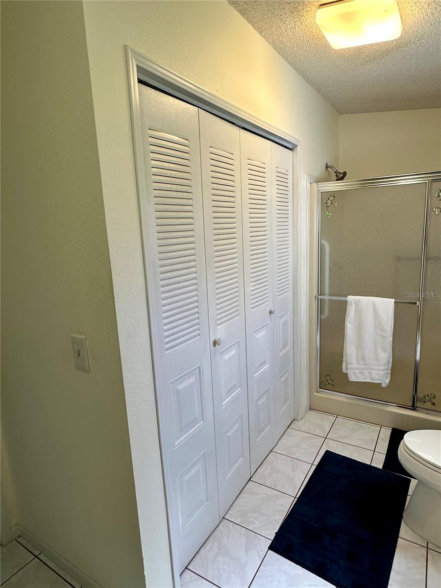 LADY LAKE ORANGE BLOSSOM GARDENS UNIT 10 - Residential