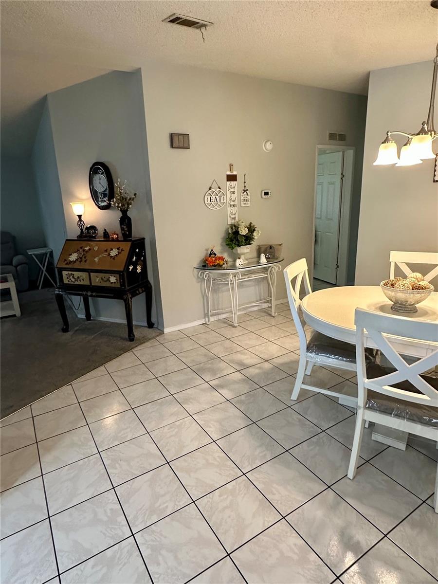 LADY LAKE ORANGE BLOSSOM GARDENS UNIT 10 - Residential