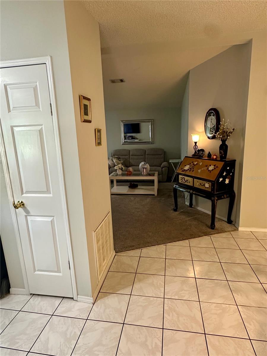 LADY LAKE ORANGE BLOSSOM GARDENS UNIT 10 - Residential