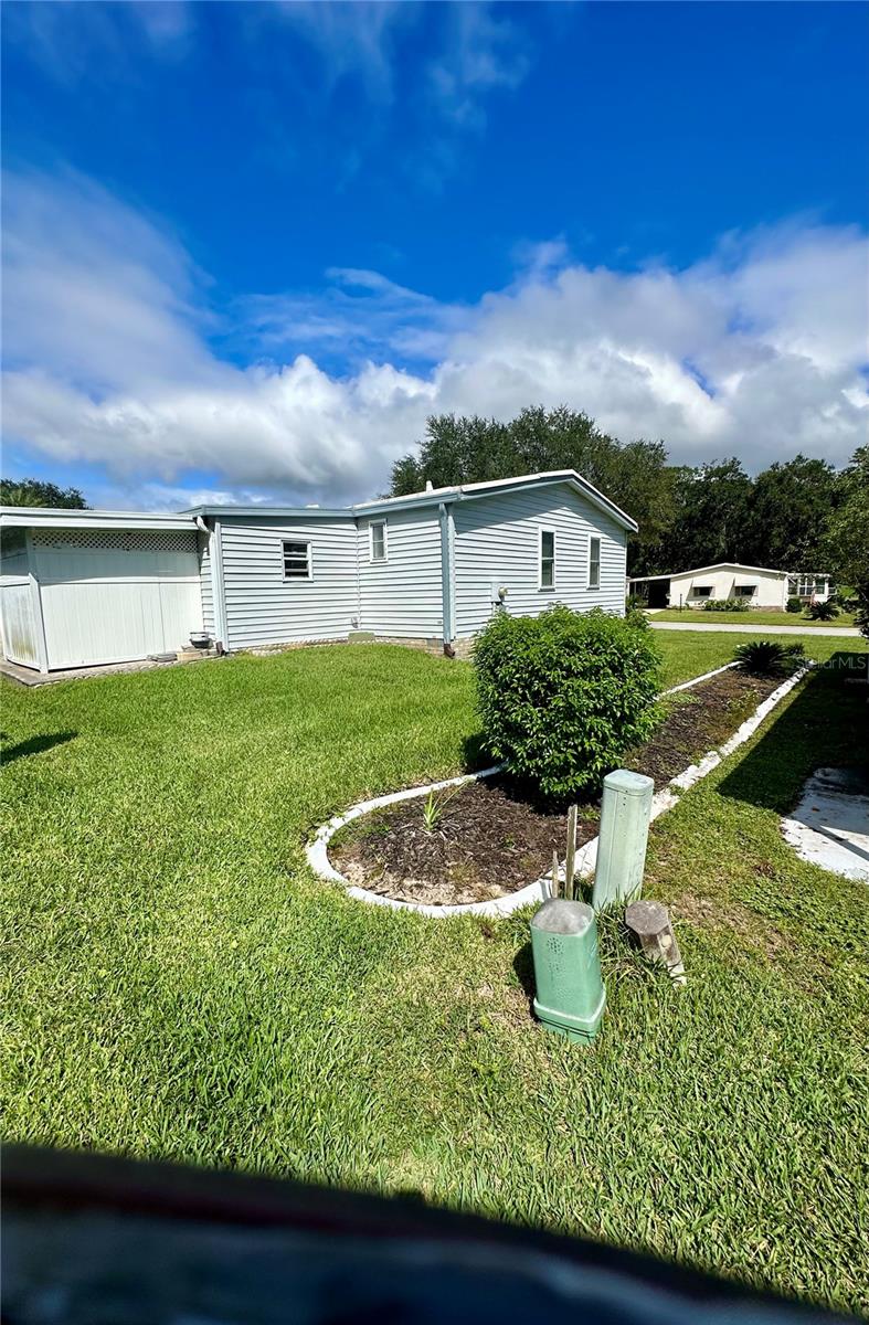 LADY LAKE ORANGE BLOSSOM GARDENS UNIT 10 - Residential