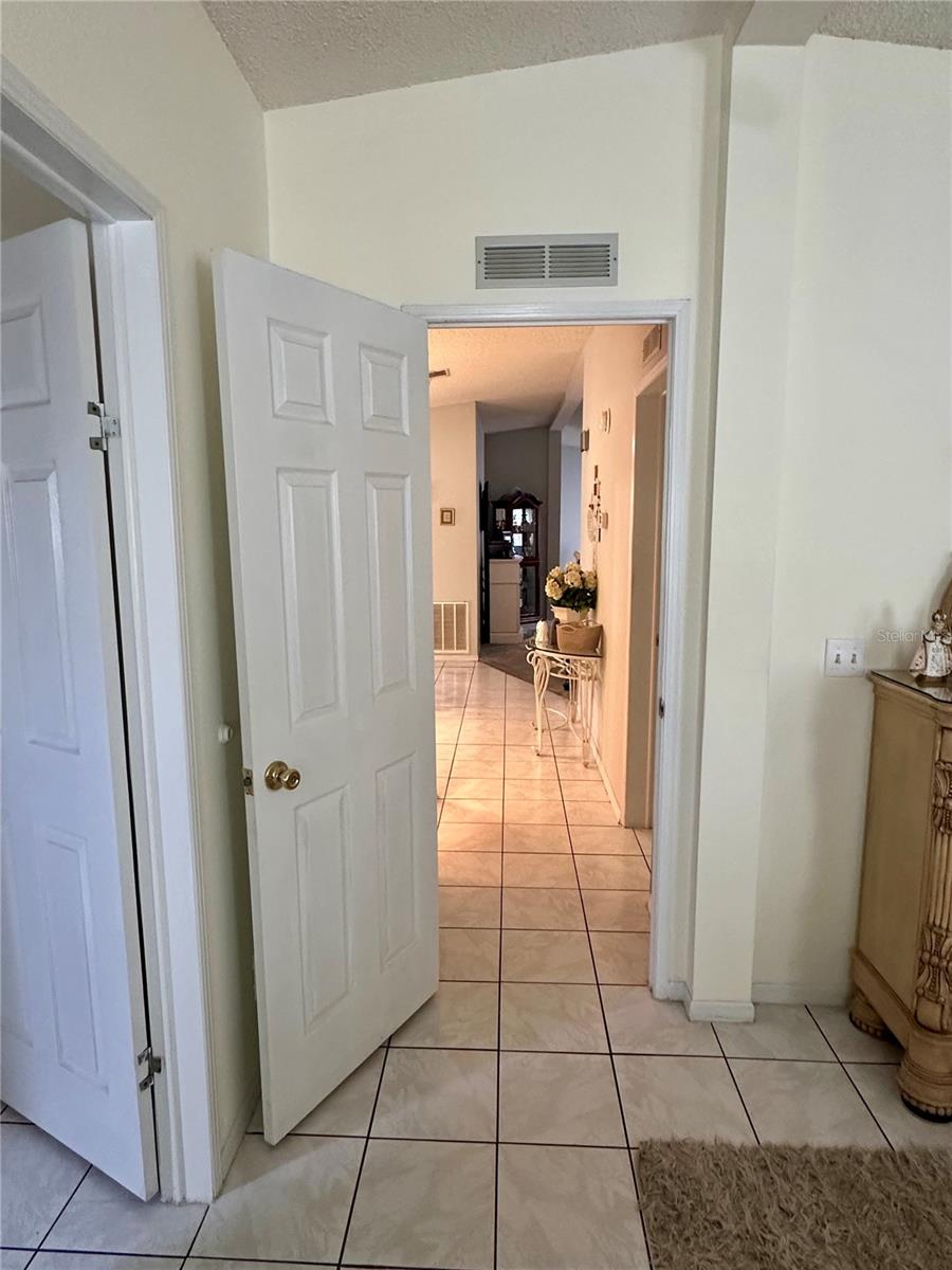 LADY LAKE ORANGE BLOSSOM GARDENS UNIT 10 - Residential