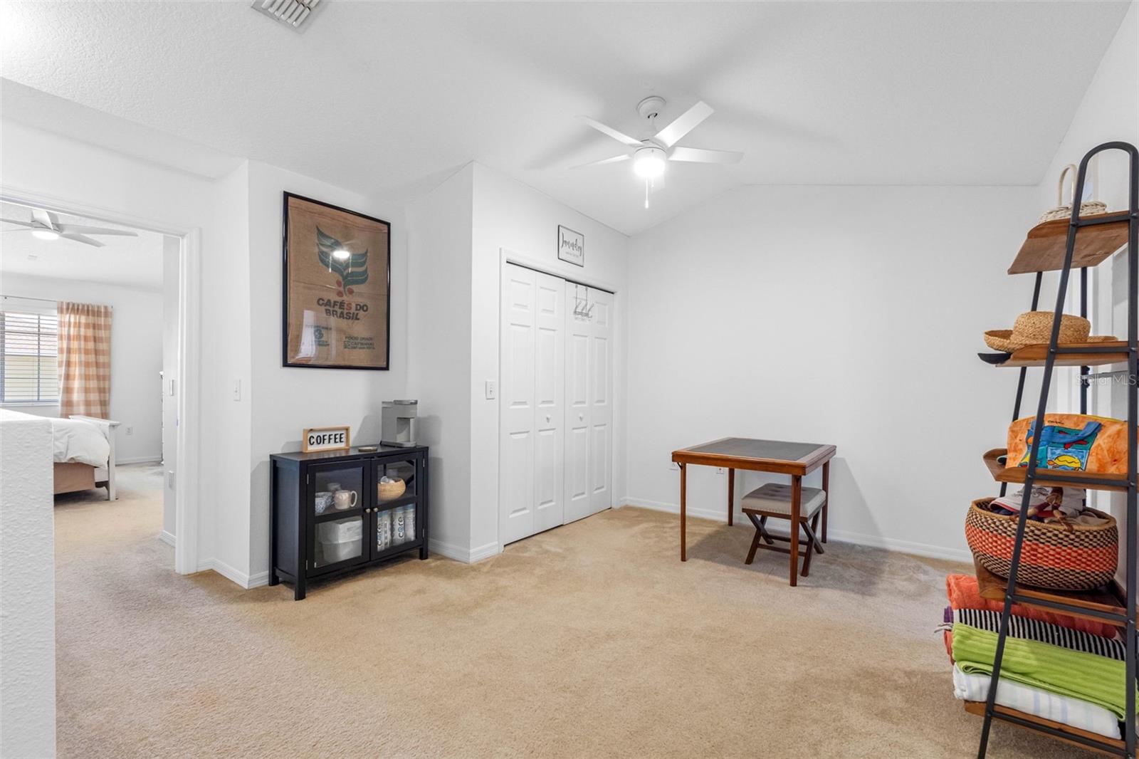 HAMMOCKS - Residential