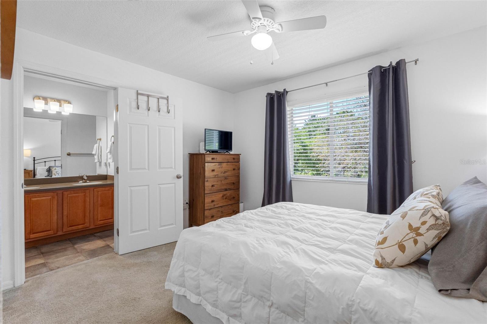 HAMMOCKS - Residential