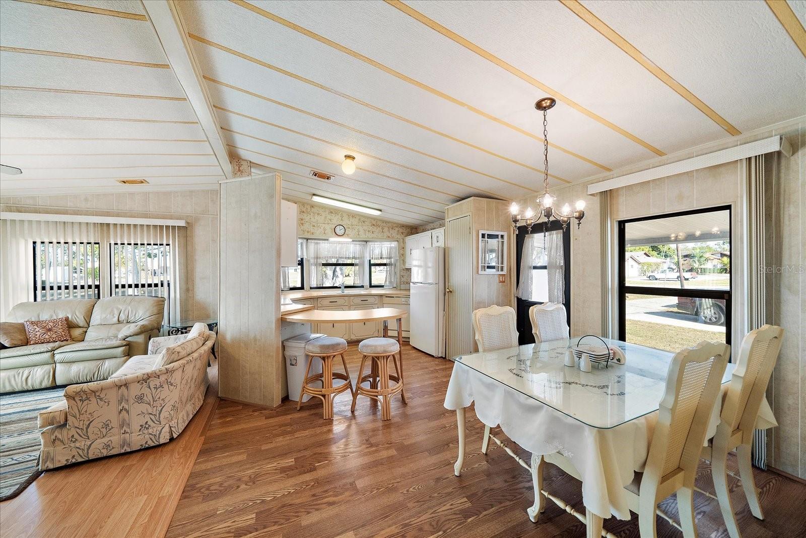 JET MHP CO-OP UR0/0 - Residential