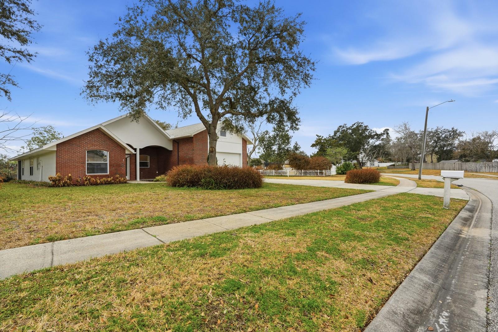 SKYLAKE PH 03 - Residential