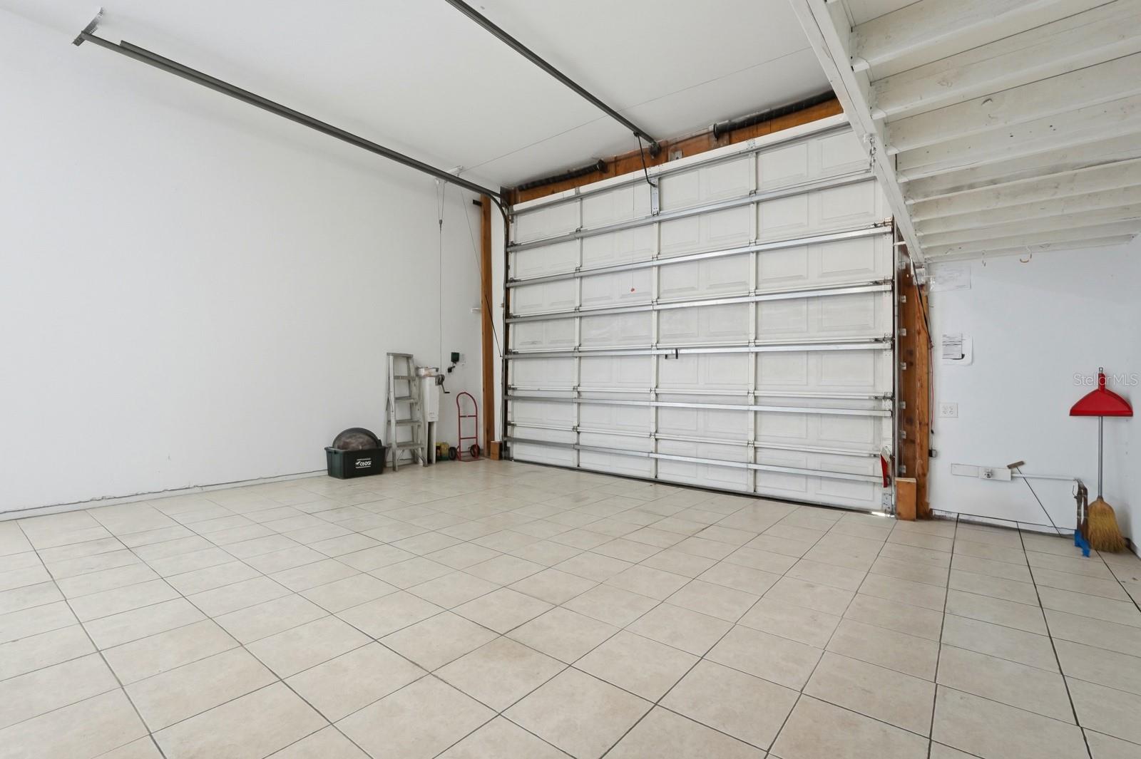 SKYLAKE PH 03 - Residential