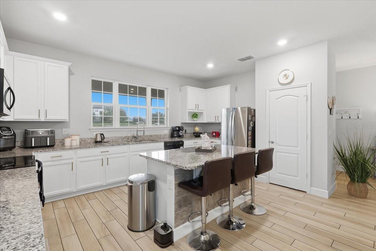 VINEYARDS/HORIZONS WEST PH 4 - Residential