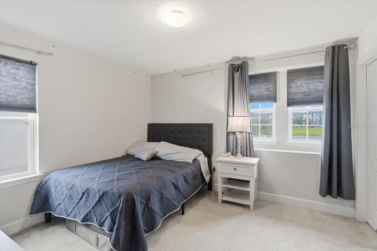 VINEYARDS/HORIZONS WEST PH 4 - Residential