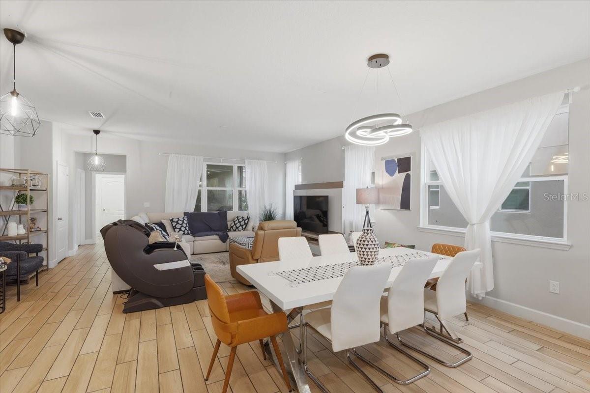 VINEYARDS/HORIZONS WEST PH 4 - Residential