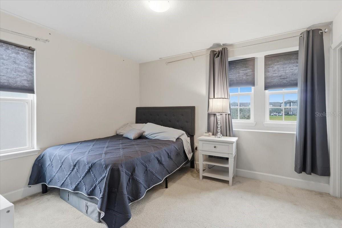 VINEYARDS/HORIZONS WEST PH 4 - Residential