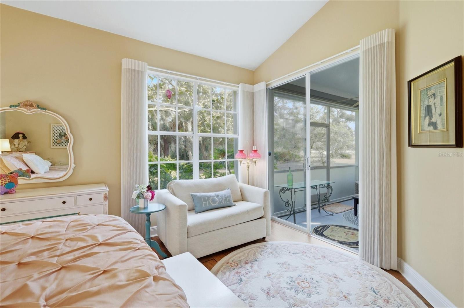 UNIVERSITY PARK COUNTRY CLUB - Residential