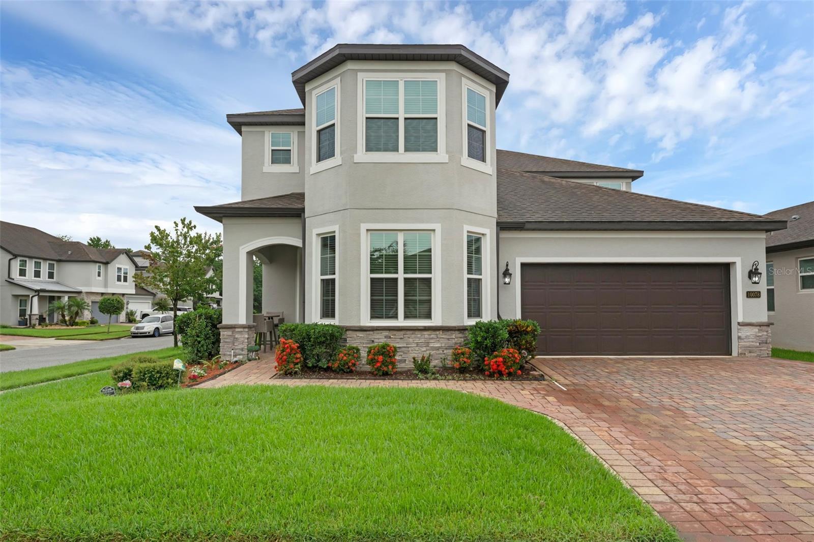 10078 HAMPSHIRE OAKS DRIVE