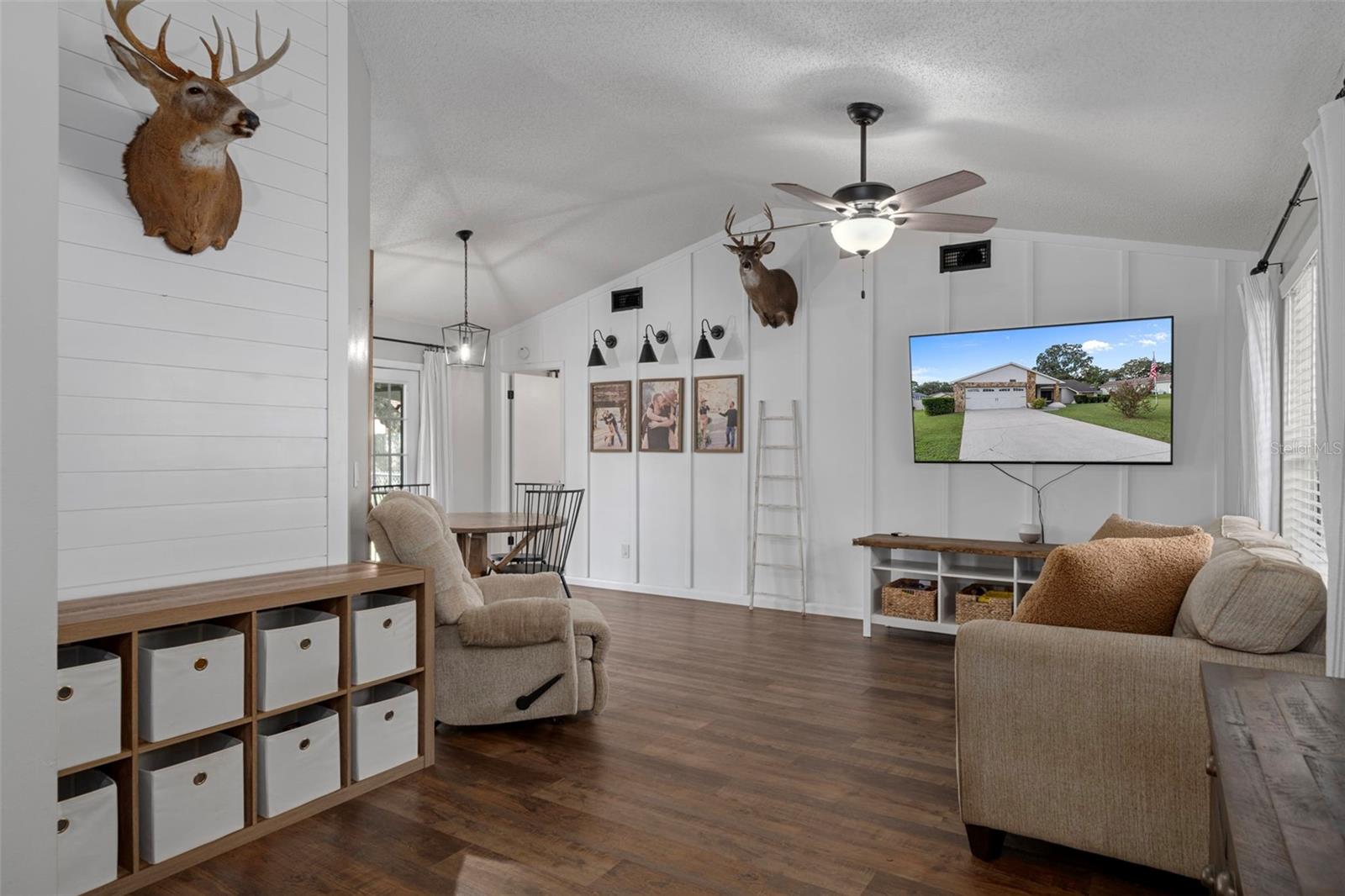 CRYSTAL OAKS PB 13 PG 138 LOT 44 - Residential