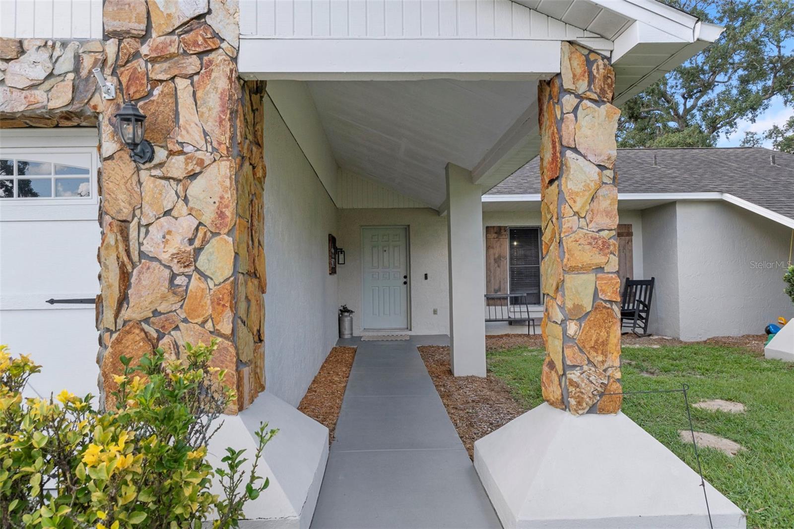 CRYSTAL OAKS PB 13 PG 138 LOT 44 - Residential