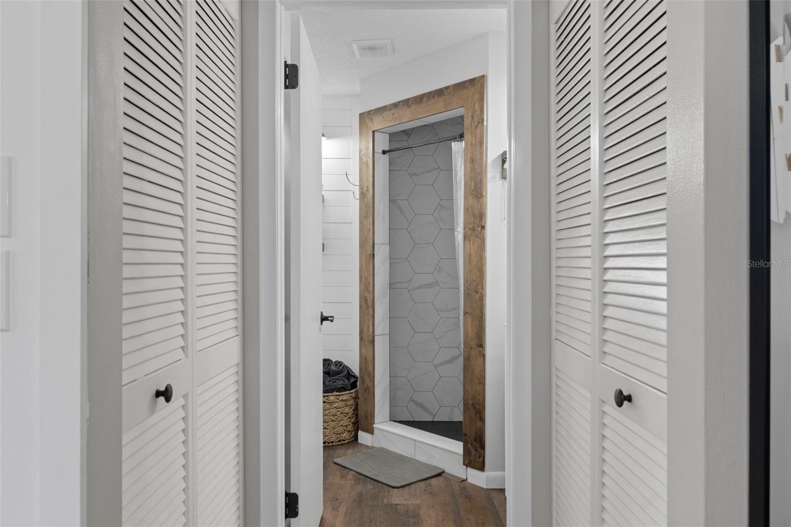 CRYSTAL OAKS PB 13 PG 138 LOT 44 - Residential