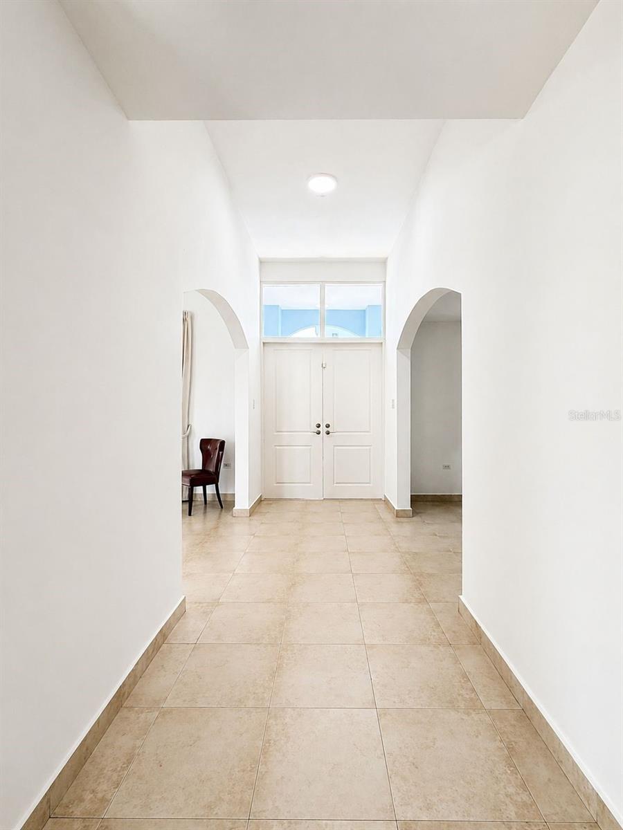 TREASURE POINT - Residential
