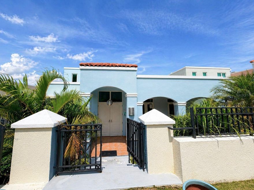 Located in Treasure Point, Vega Alta, PR, this stunning and spacious residence is situated in one of the area’s most exclusive communities, designed for those seeking comfort, privacy, and elegance. The property features 4 bedrooms, 3.5 bathrooms, and approximately 476 m² of living space, with an open-concept layout that seamlessly connects the living room, dining area, and social spaces. Natural light enhances every corner of the home, creating a warm, while its functional design offers the perfect balance between relaxation and entertainment. The private recreational area makes it ideal for enjoying memorable moments with family and guests. An exceptional opportunity to live with style, space, and quality of life in Vega Alta.