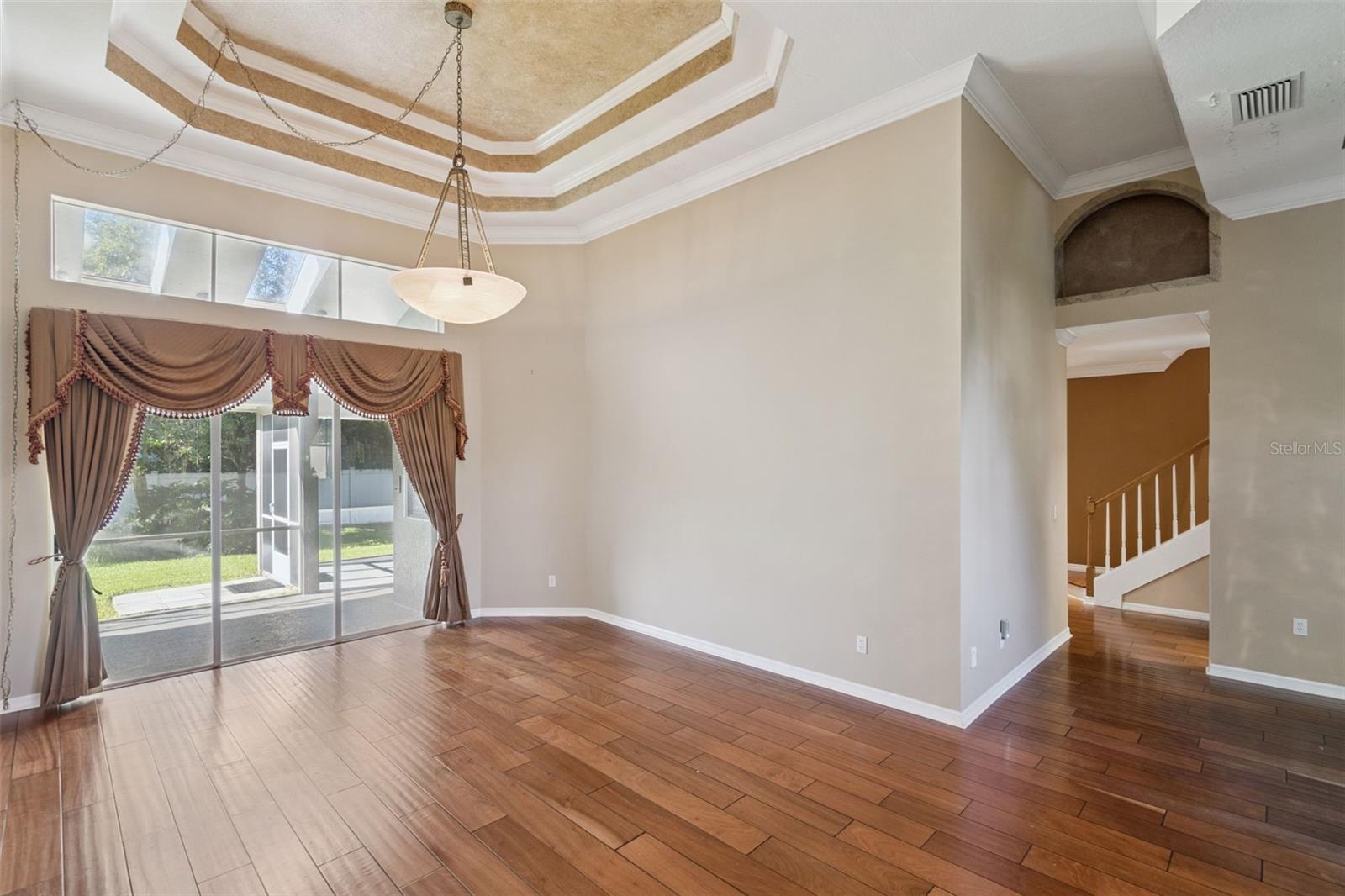 MCNEIL WOODS - Residential