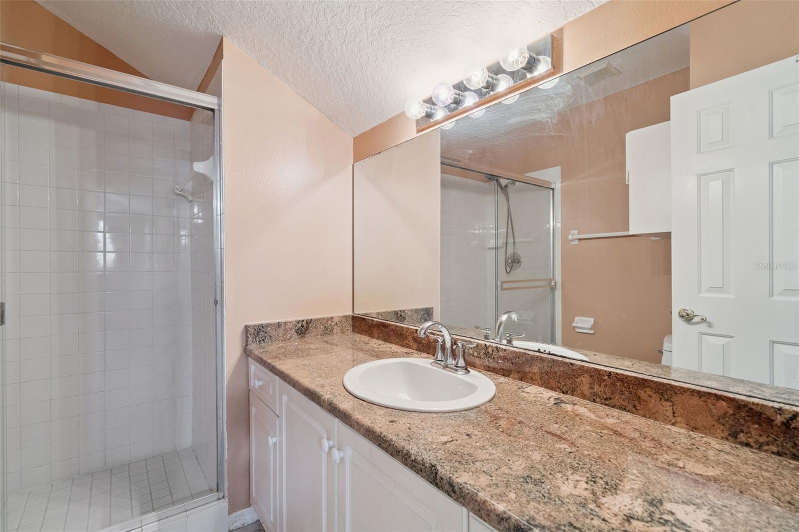 MCNEIL WOODS - Residential