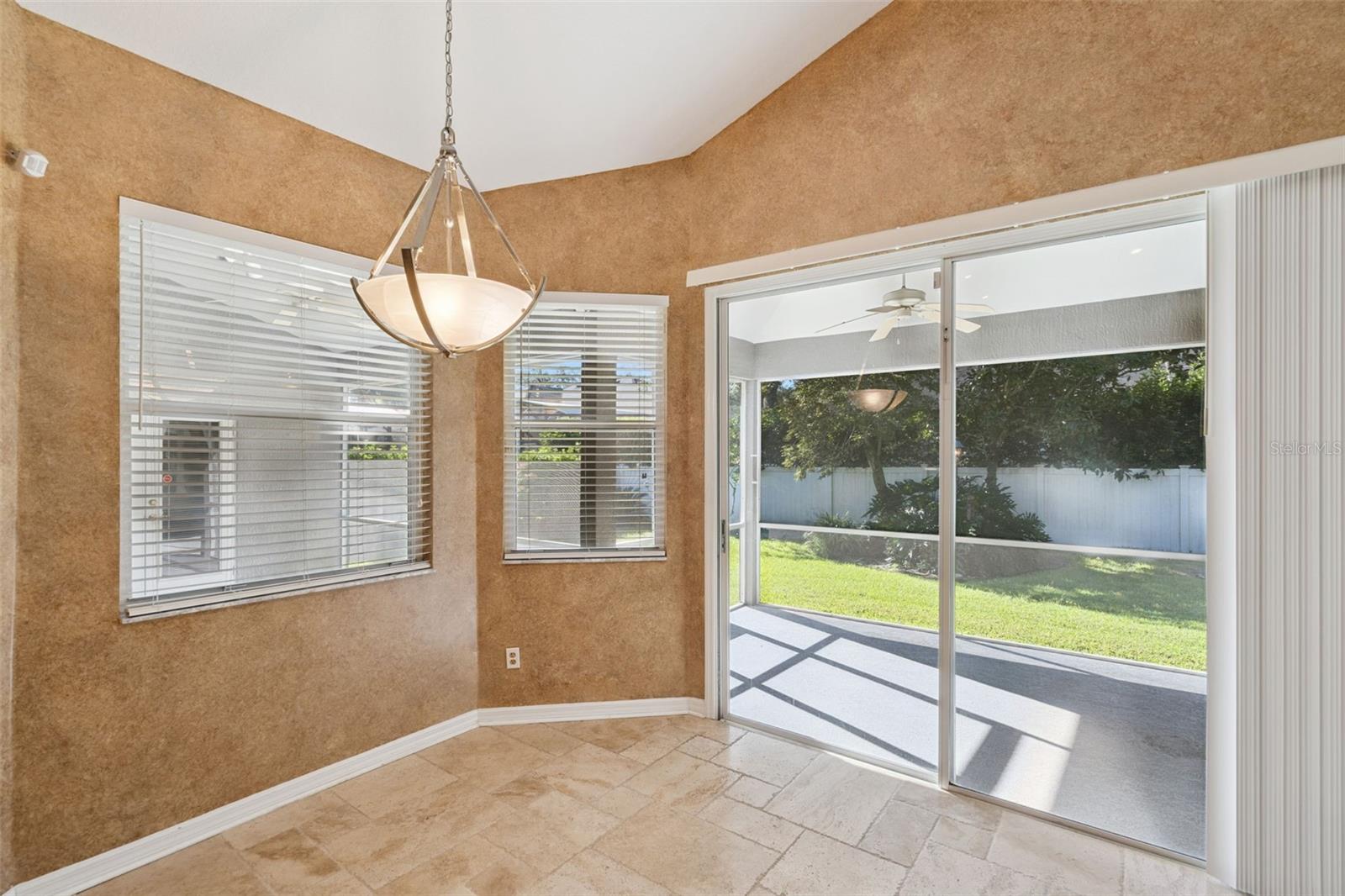 MCNEIL WOODS - Residential