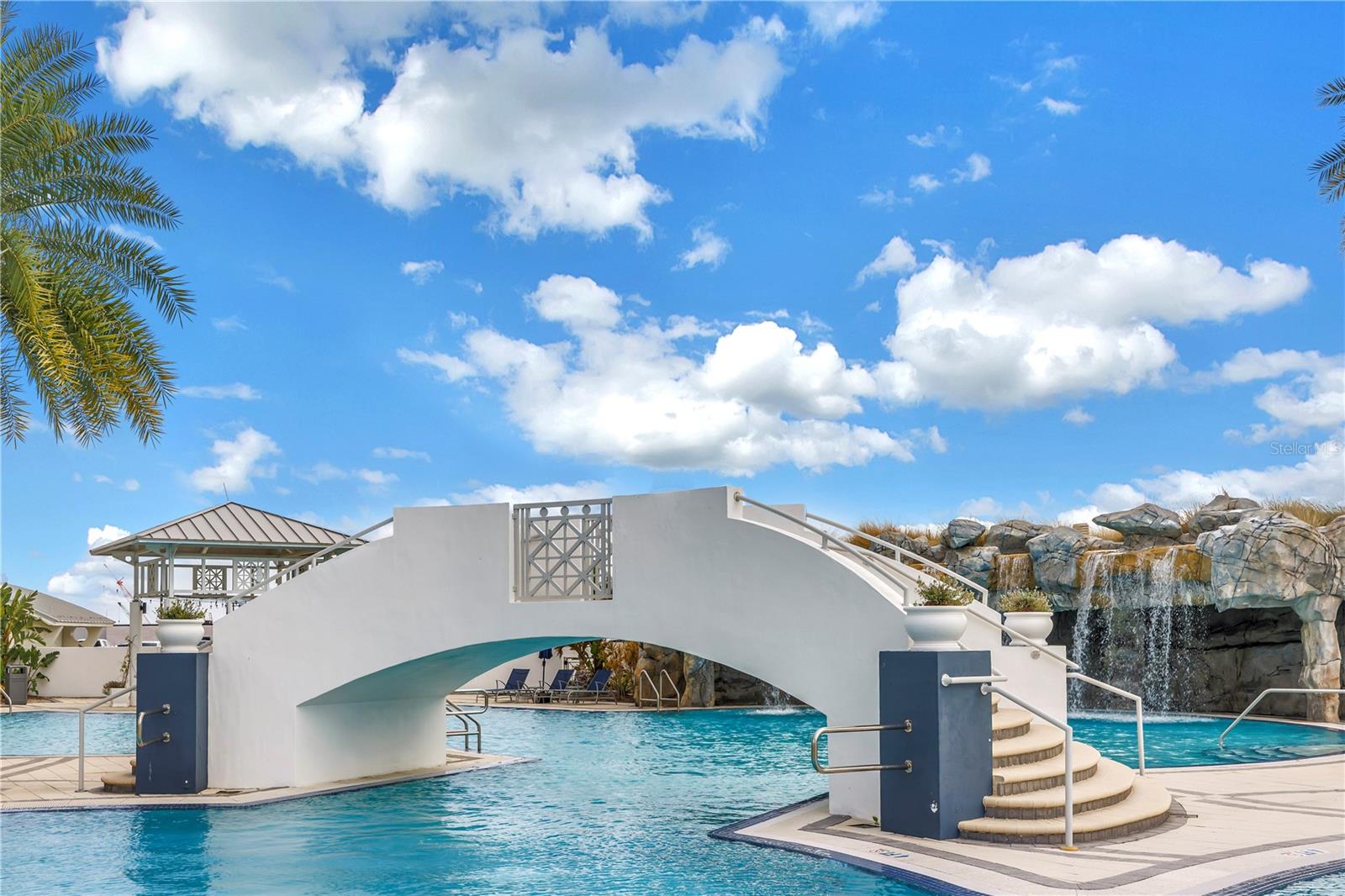 TOWERS OF CHANNELSIDE CONDOMIN - Residential