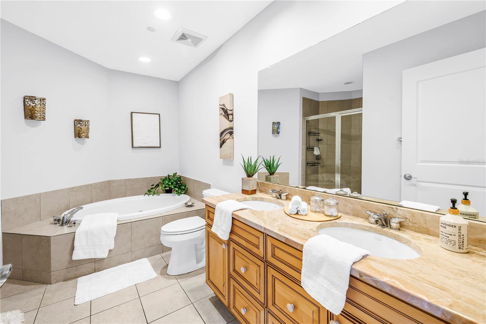 TOWERS OF CHANNELSIDE CONDOMIN - Residential