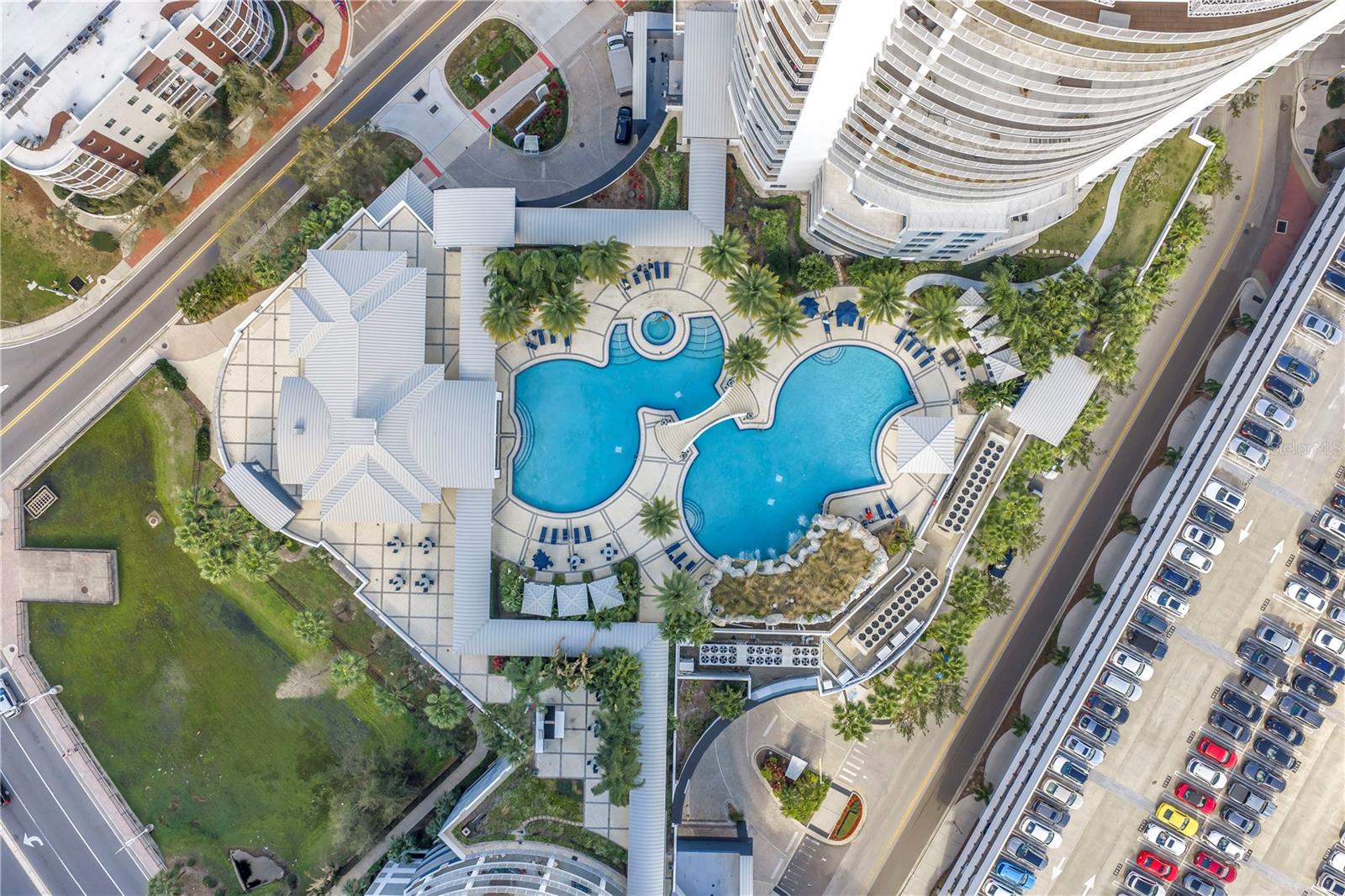 TOWERS OF CHANNELSIDE CONDOMIN - Residential